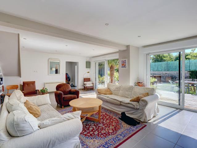 Vente Maison 6 pièces 226 m2 Civrieux d'Azergues