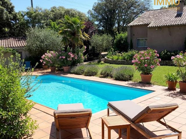 Vente Maison 6 pièces 227 m2 Bollene