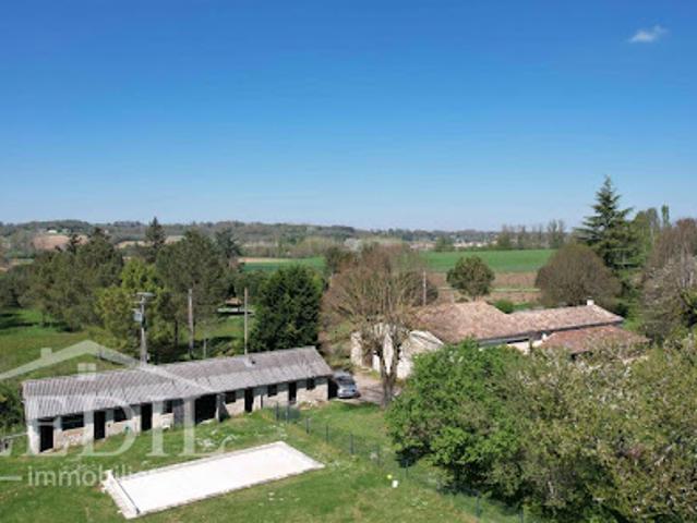 Vente Maison 6 pièces 227 m2 La Sauvetat du Dropt