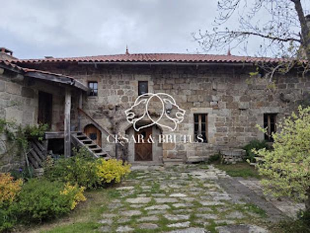 Vente Maison 6 pièces 228 m2 Lafarre