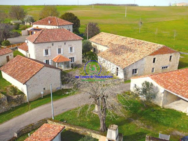 Vente Maison 6 pièces 228 m2 Agen