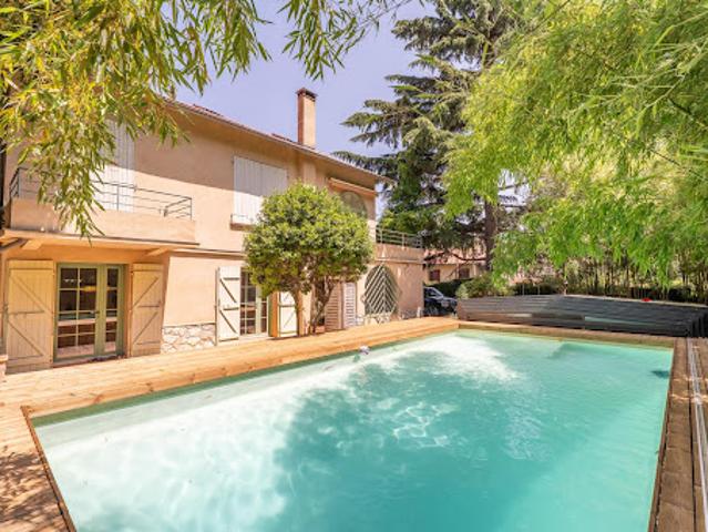 Vente Maison 6 pièces 228 m2 Toulouse