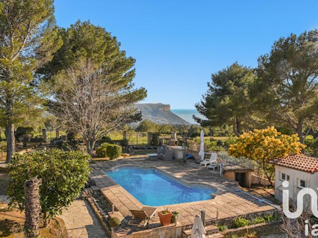 Vente Maison 6 pièces 220 m2 Carnoux en Provence