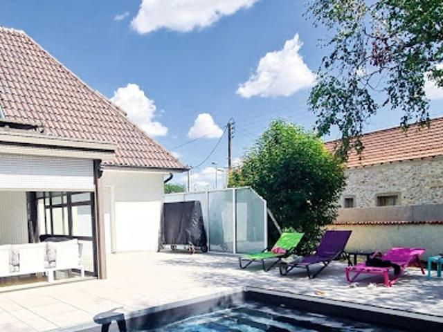 Vente Maison 6 pièces 235 m2 Combs la Ville