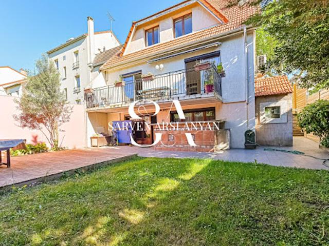 Vente Maison 6 pièces 237 m2 Alfortville