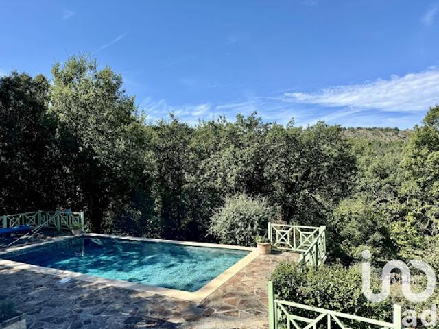 Vente Maison 6 pièces 230 m2 La Garde Freinet