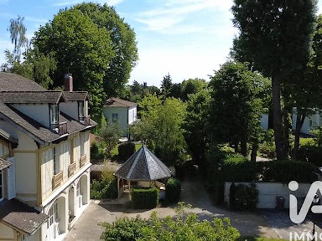 Vente Maison 6 pièces 230 m2 Vaucresson