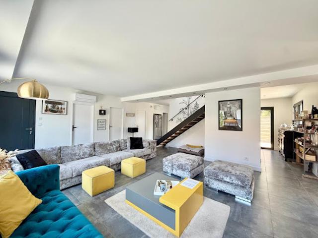 Vente Maison 6 pièces 231.98 m2 Anglet