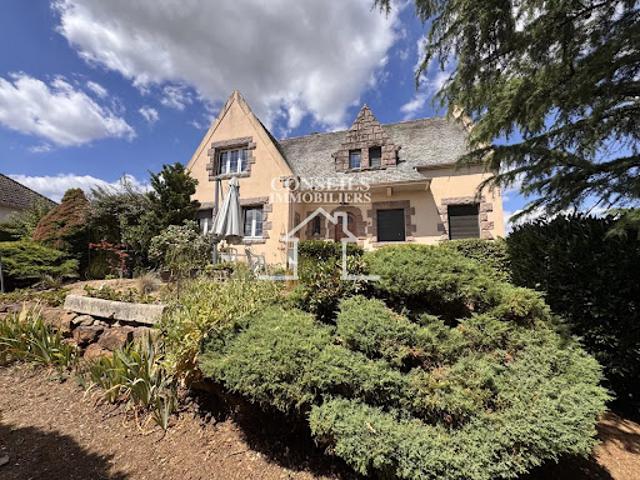 Vente Maison 6 pièces 233 m2 Saint Julien du Sault