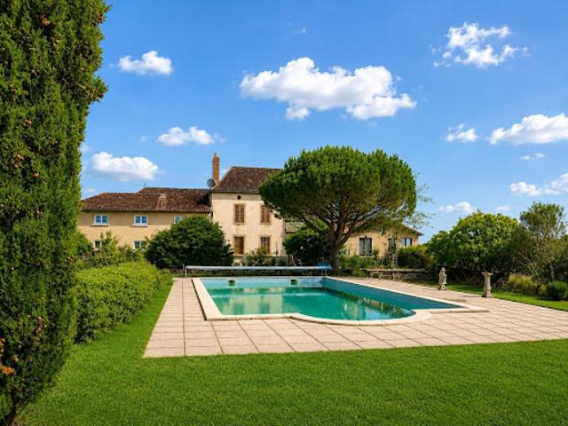 Vente Maison 6 pièces 245 m2 Montirat