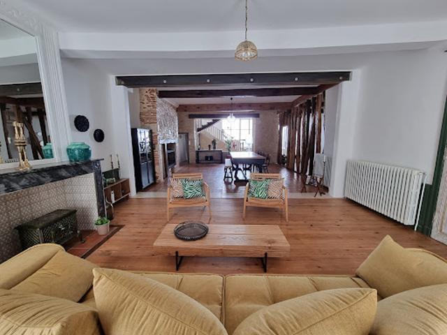 Vente Maison 6 pièces 246.2 m2 Lectoure