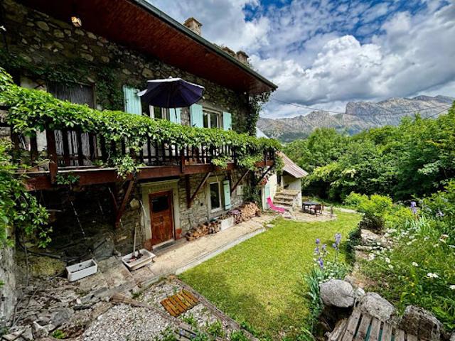 Vente Propriété 6 pièces 247 m2 Dévoluy