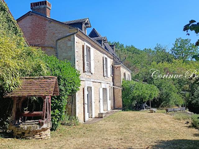 Vente Maison 6 pièces 248 m2 Cubjac