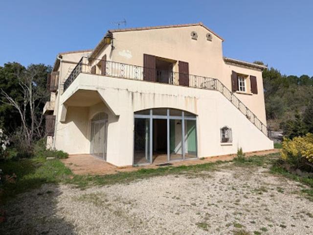 Vente Maison 6 pièces 248 m2 Saint Hilaire d'Ozilhan