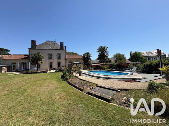 Vente Maison 6 pièces 249 m2 Voulmentin