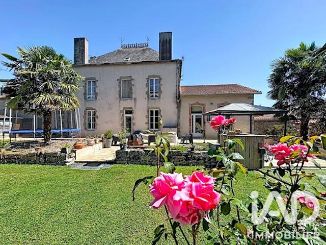 Vente Maison 6 pièces 249 m2 Voulmentin