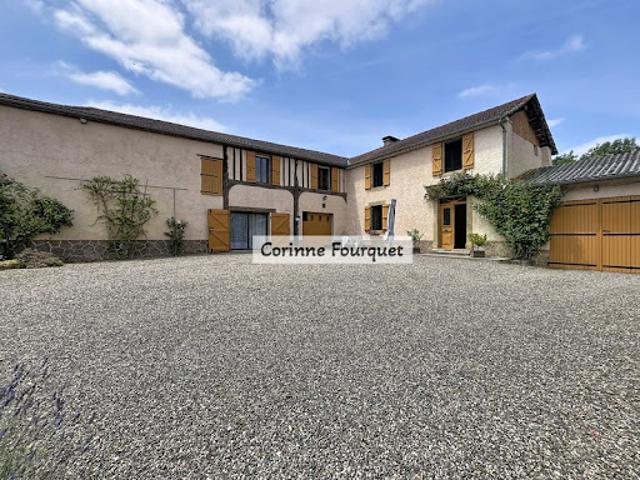 Vente Maison 6 pièces 240 m2 Aux Aussat