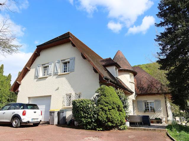 Vente Maison 6 pièces 240 m2 Avanne Aveney