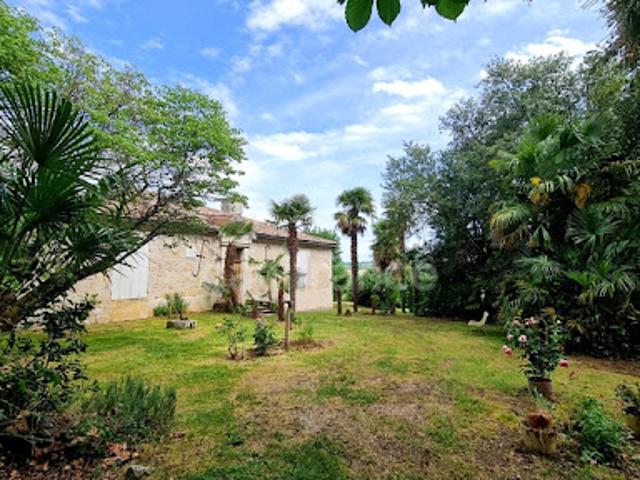 Vente Maison 6 pièces 240 m2 Poupas