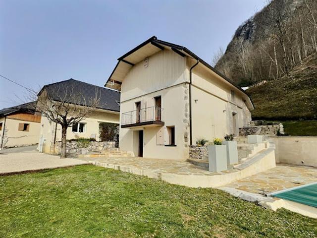Vente Maison 6 pièces 240 m2 Verel Pragondran