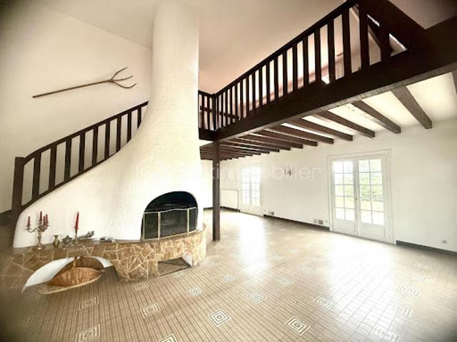 Vente Maison 6 pièces 259 m2 Saint Forgeux Lespinasse