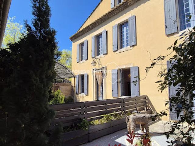 Vente Maison 6 pièces 250 m2 Carpentras