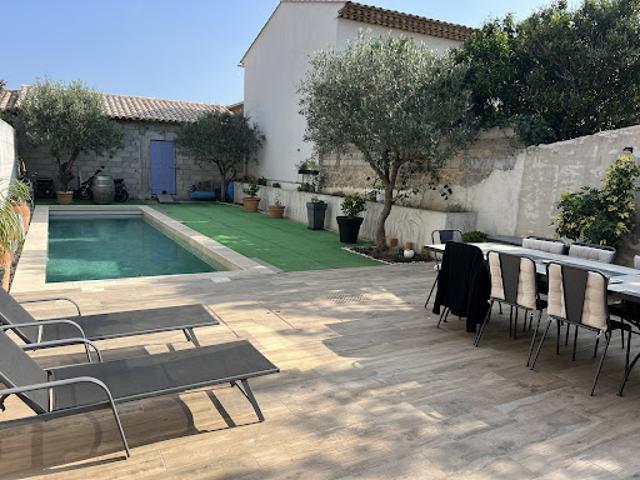 Vente Maison 6 pièces 250 m2 Plan de la Tour