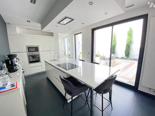 Vente Maison 6 pièces 250 m2 Saint Quentin