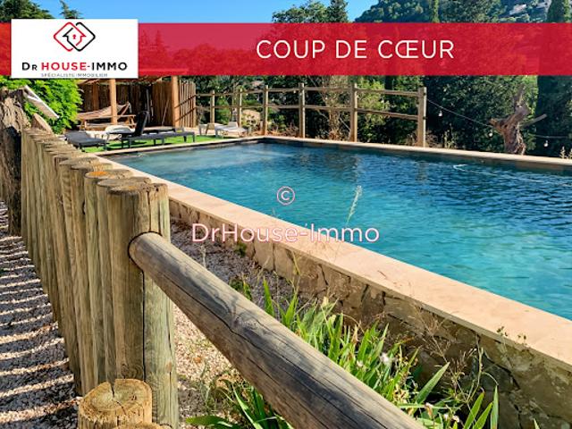 Vente Maison 6 pièces 250 m2 Solliès Toucas