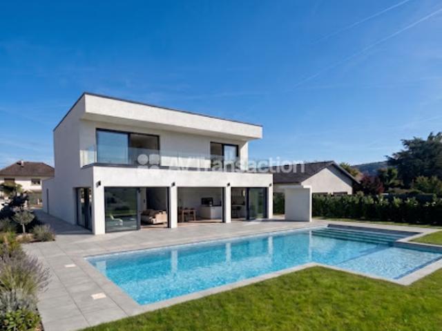 Vente Maison 6 pièces 250 m2 Yenne