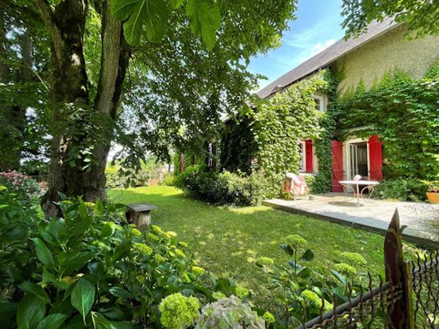 Vente Maison 6 pièces 266.44 m2 Soumoulou