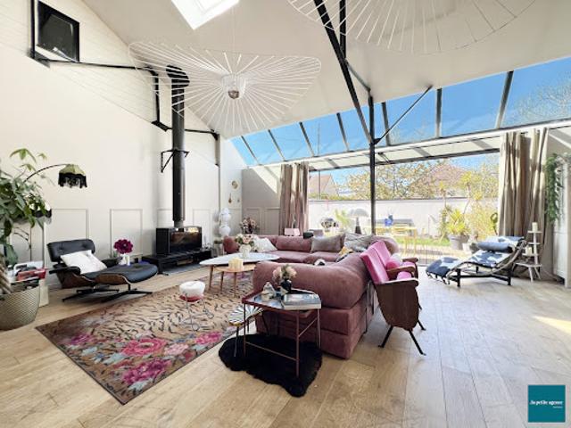 Vente Maison 6 pièces 260 m2 Caen