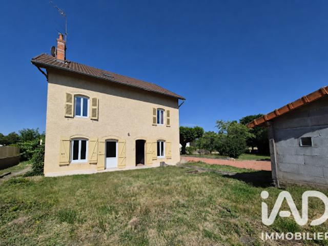 Vente Maison 6 pièces 260 m2 Pouilly sous Charlieu
