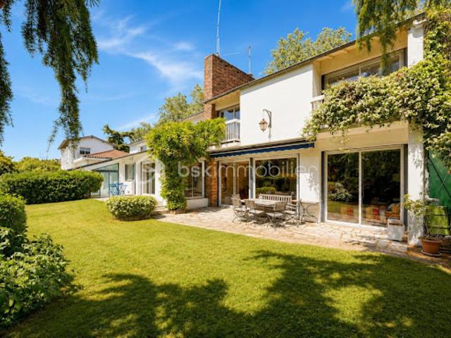 Vente Maison 6 pièces 275 m2 Viry chatillon