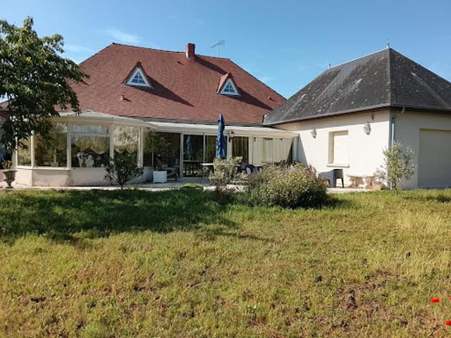 Vente Maison 6 pièces 272 m2 Buzançais