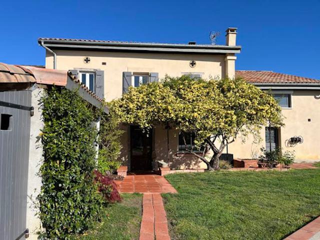 Vente Maison 6 pièces 285 m2 Bourg Saint Bernard