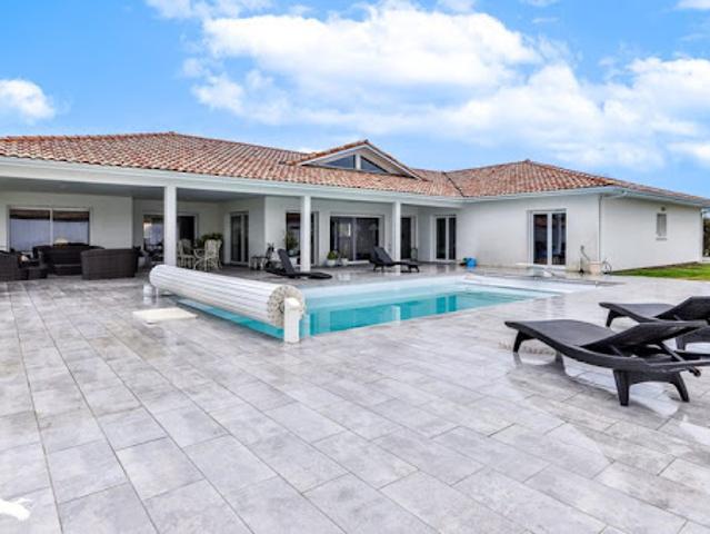 Vente Maison 6 pièces 287 m2 Laluque