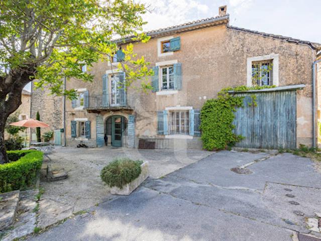 Vente Maison 6 pièces 280 m2 Cabrières d'Avignon