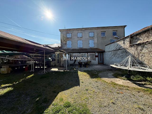 Vente Maison 6 pièces 282.5 m2 Sury le Comtal