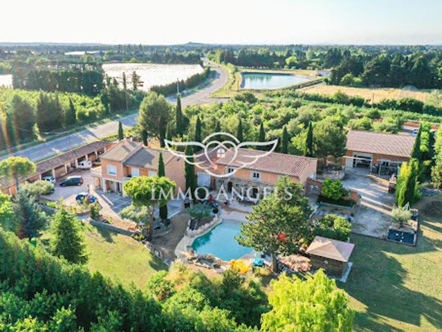Vente Maison 6 pièces 296 m2 L'Isle sur la Sorgue