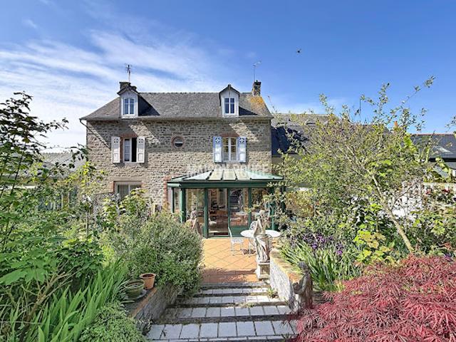 Vente Maison 6 pièces 304 m2 Cancale
