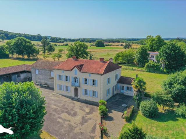 Vente Maison 6 pièces 307 m2 Nogaro