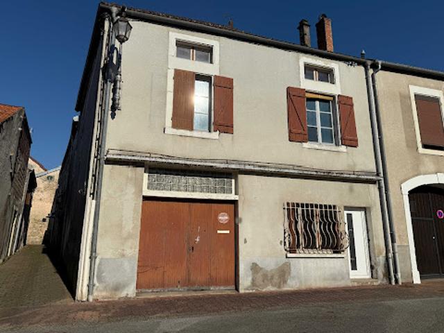 Vente Maison 6 pièces 300 m2 Bourbonne les Bains
