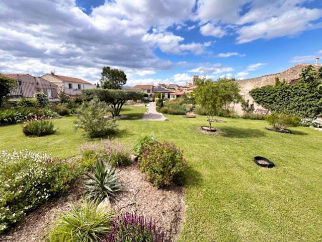 Vente Maison 6 pièces 303 m2 Tourouzelle