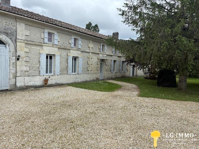 Vente Maison 6 pièces 315 m2 Messac