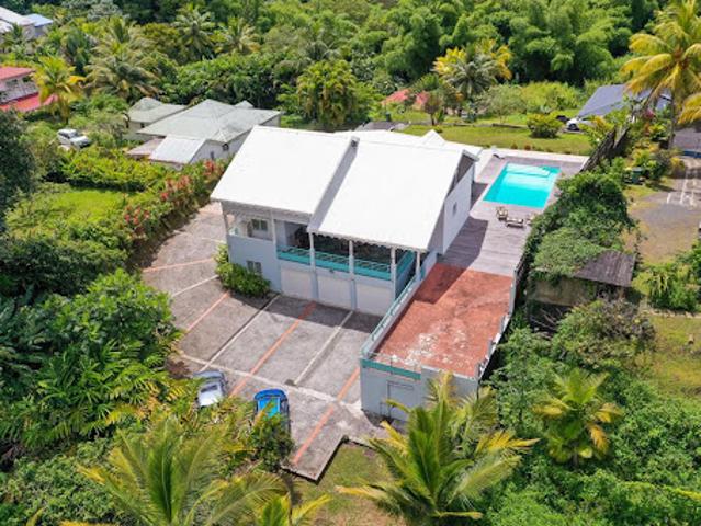 Vente Maison 6 pièces 316 m2 Petit bourg