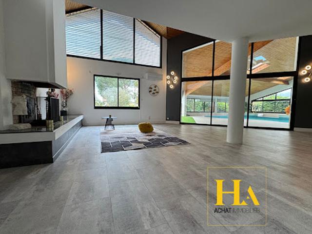 Vente Maison 6 pièces 320 m2 Seysses