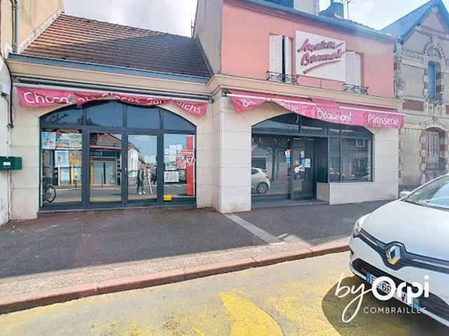 Vente Maison 6 pièces 359 m2 Commentry