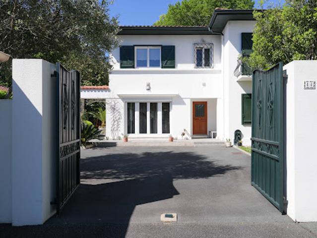 Vente Maison 6 pièces 450 m2 Anglet