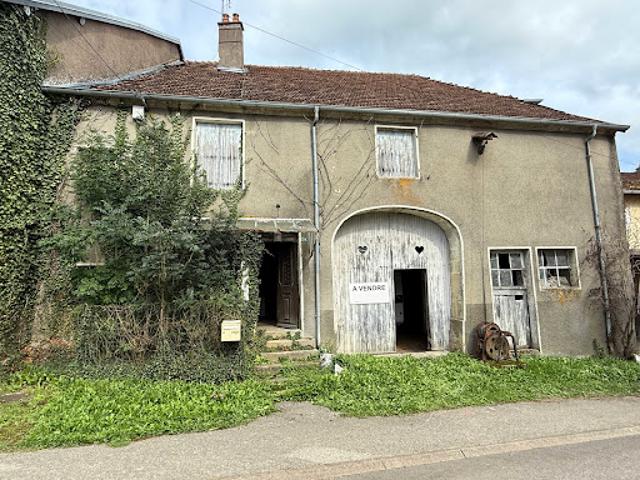 Vente Maison 6 pièces 500 m2 Jussey
